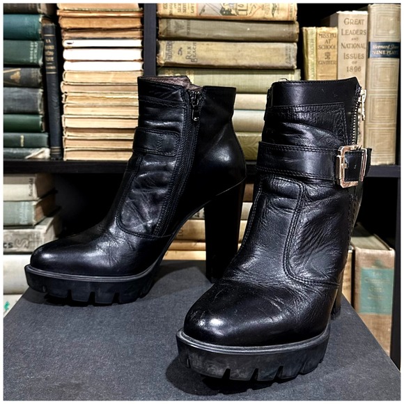 Nero Giardini Black Ankle Boots - Picture 3 of 13